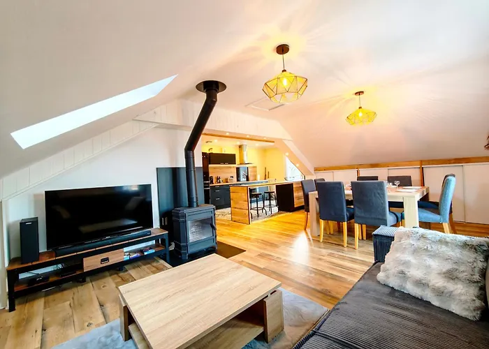 Apartment Le Cerf - Parking Privatif - 5mn A Pied Du