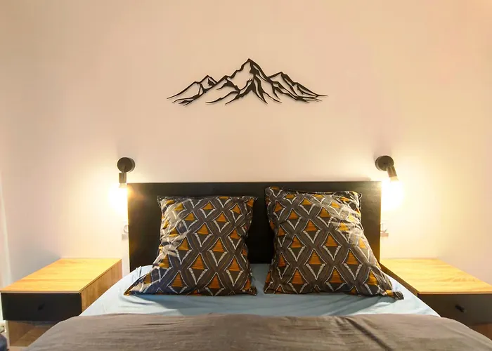 Le Cerf - Parking Privatif - 5mn A Pied Du Apartment