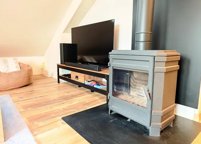 Le Cerf - Parking Privatif - 5mn A Pied Du *