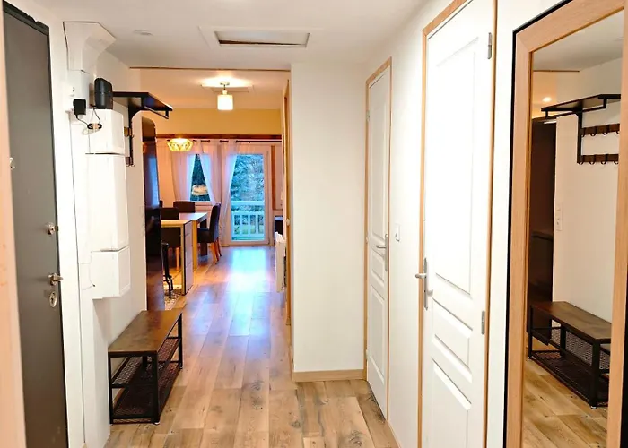 Le Cerf - Parking Privatif - 5mn A Pied Du *