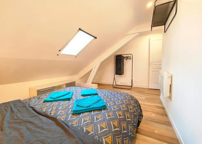 Le Cerf - Parking Privatif - 5mn A Pied Du